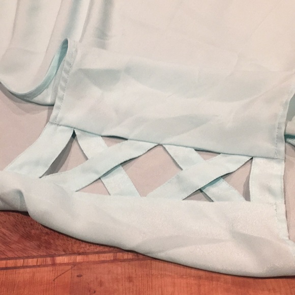 NWOT EXPRESS Light Teal Open Cross Shoulder Blouse - Picture 4 of 5